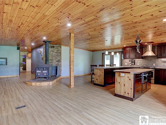 2nd image of 12751 Sawmill Run Rd Lot 11
