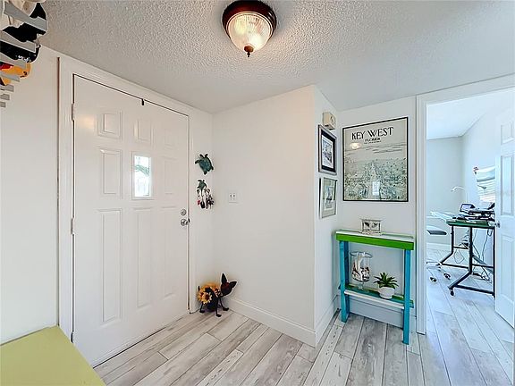 3rd image of 4046 FLORAMAR TERRACE