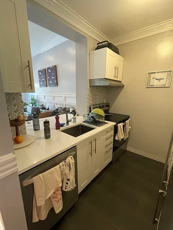 2 bed, $4,750 — Photo 2