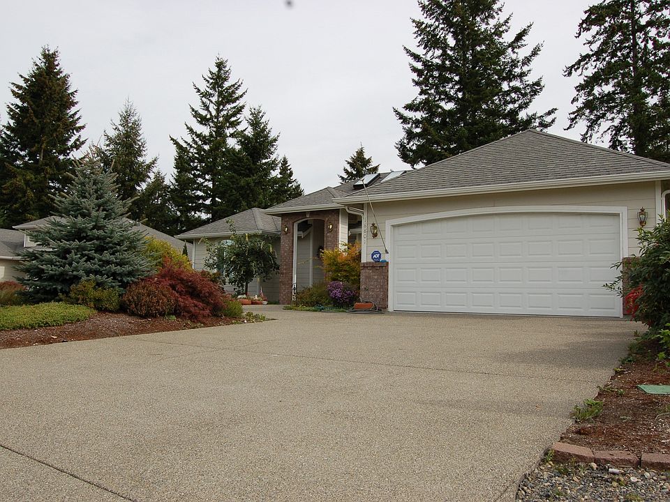 Front View of Home