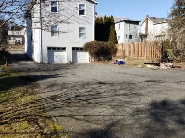 13 Cornish St, Washington Boro, NJ 07882