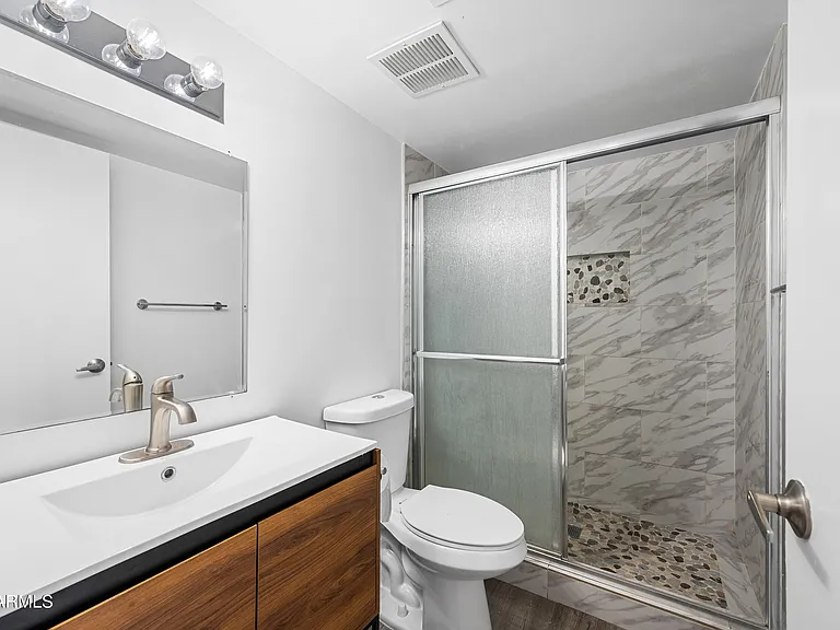 3131 E Fairmount Ave #3135 — Photo 17