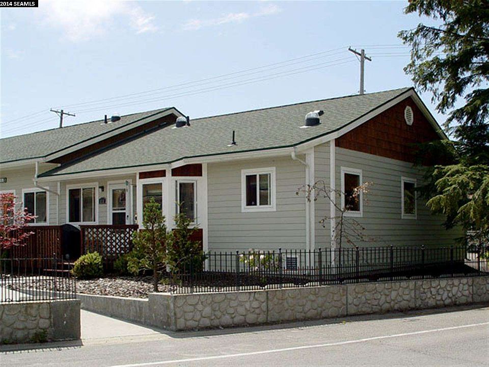 2nd image of 418 Monastery St