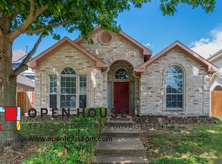 4421 Sierra Dr, Grand Prairie, TX 75052