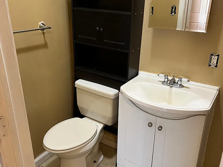 5640 Walnut St #1 — Photo 15