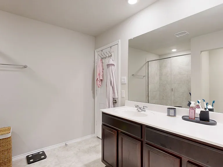 1212 Rolling Thunder Dr — Photo 7