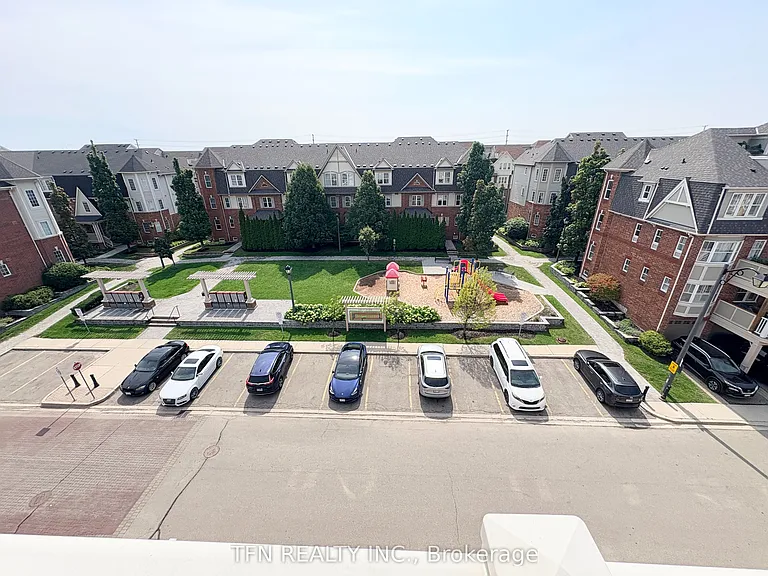588 Shoreline Dr #3 — Photo 34