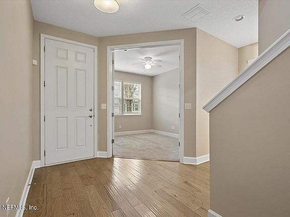 4th image of 4053 COASTAL Avenue