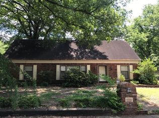 5573 Forsyth Dr, Memphis, TN 38115