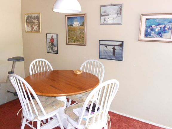 5th image of 212 Magnolia Ave
