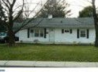 107 Lebbie Ln, Fairless Hills, PA 19030