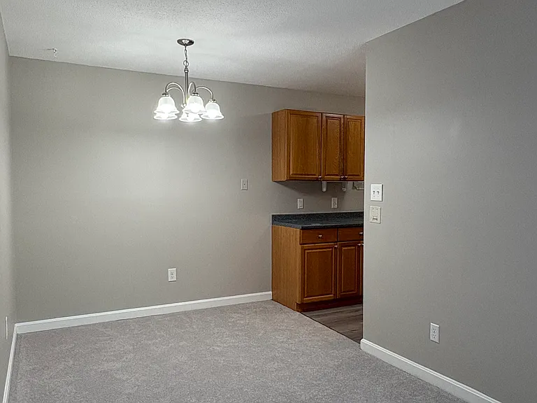 57 Village Brook Ln #5 — Photo 7