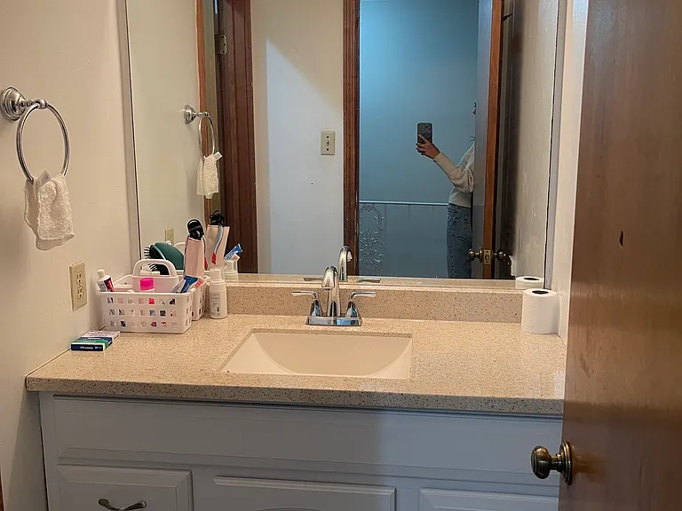 323 Deckbar Ave #201 — Photo 17