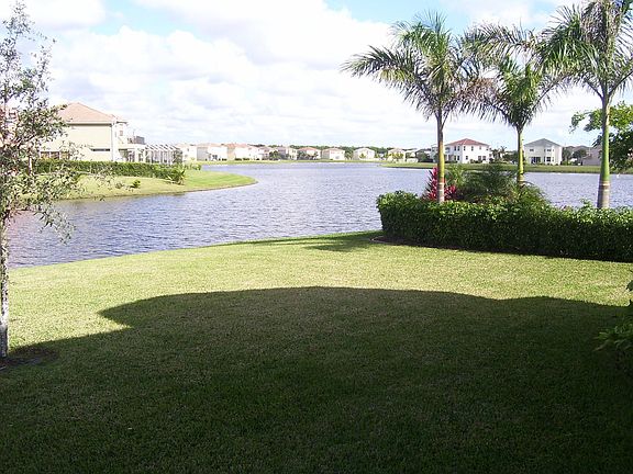 Lake View Looking East