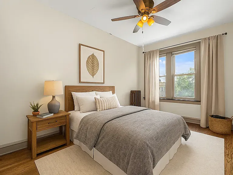 5352 W Sunnyside Ave #2 — Photo 9