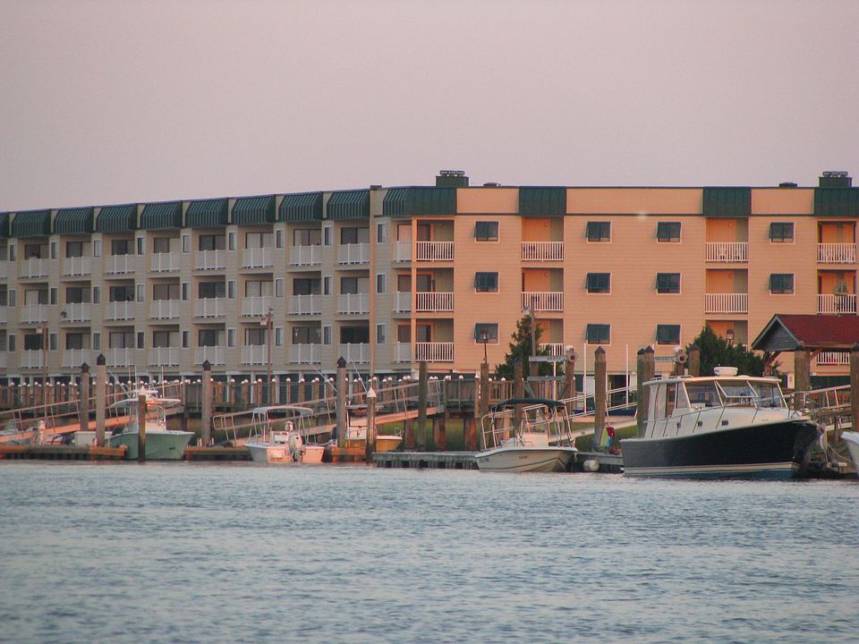 1st image of 3701 Dock Site Rd APT 205