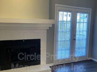 4025 Hunters Ridge Dr SW UNIT 1, Huntsville, AL 35802