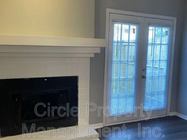 4039 Hunters Ridge Dr SW Unit 6, Huntsville, AL 35802