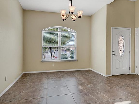 3rd image of 5417 Roberto Avalos Ct N