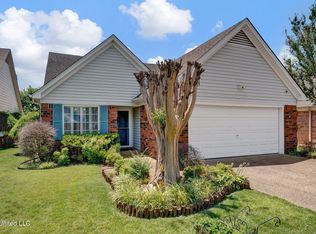 257 Gaslight Cv, Hernando, MS 38632