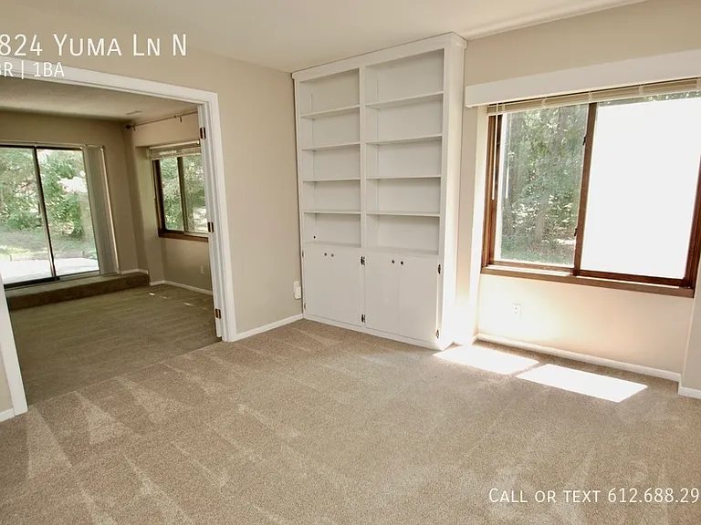 1824 Yuma Ln N — Photo 12