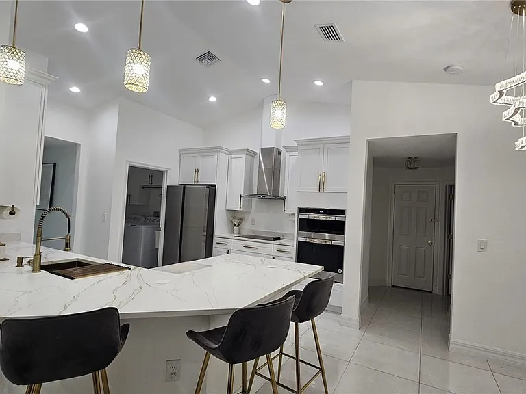 816 Willard Ave — Photo 20