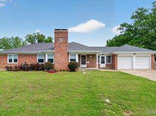 1311 E 3rd St, Washington, MO 63090