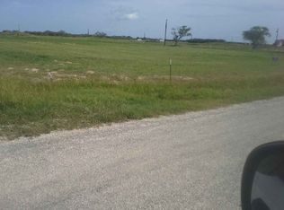 83 La Luz Dr, Victoria, TX 77905