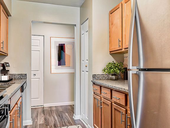 4th image of 149 S Budding Ave #212-101