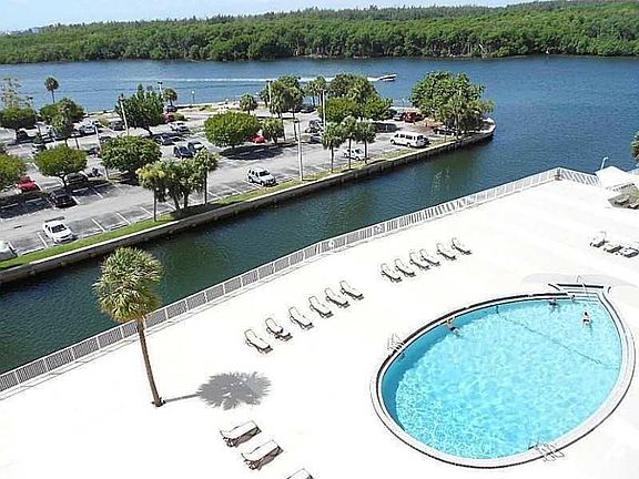 5th image of 400 Kings Point Dr APT 1523