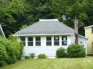 24 Country Club Ave, Adams, MA 01220