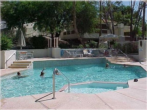Community Pool & Spa