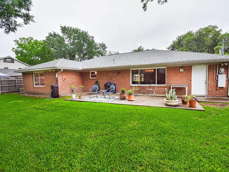 5602 McKnight St — Photo 30