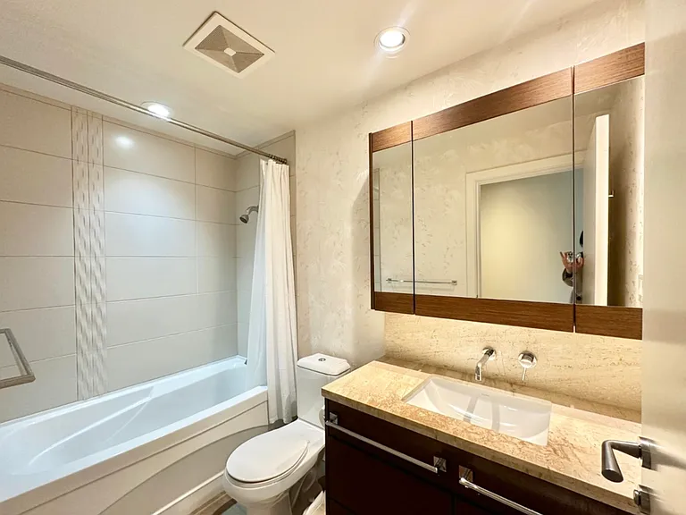 1277 Melville St #1202 — Photo 7