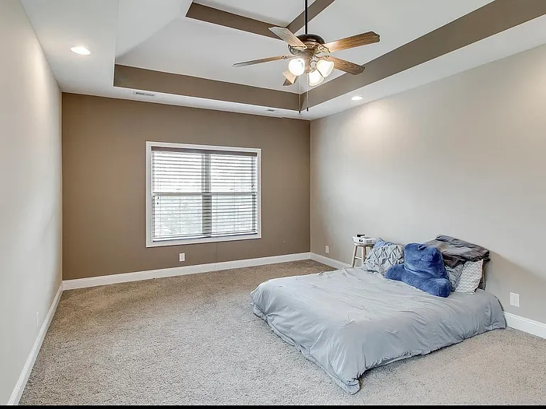 1132 Henry Place Blvd — Photo 9