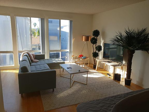 3rd image of 953 4th St APT 303