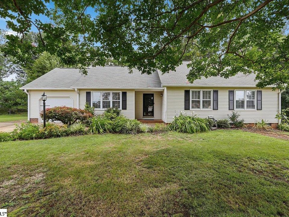 1st image of 103 Devenhill Ct