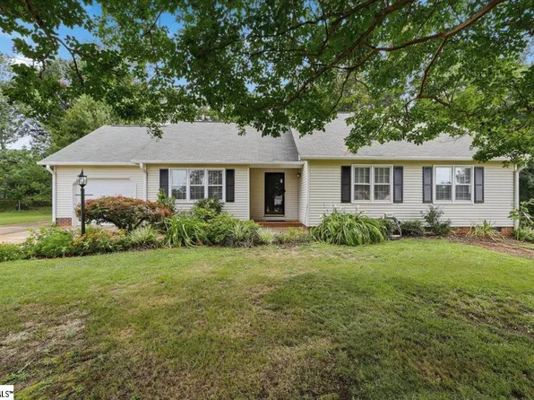 103 Devenhill Ct, Greer, SC 29650