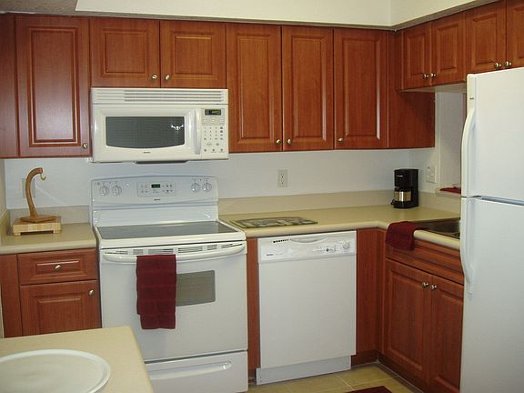 2nd image of 8313 Bernwood Cove Loop APT 1202