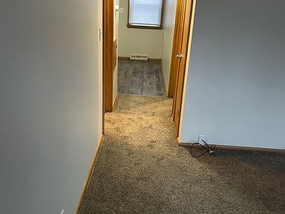5th image of 5870-5876 Tower Rd #70-2