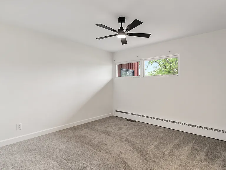 3544 Tulip Dr — Photo 39