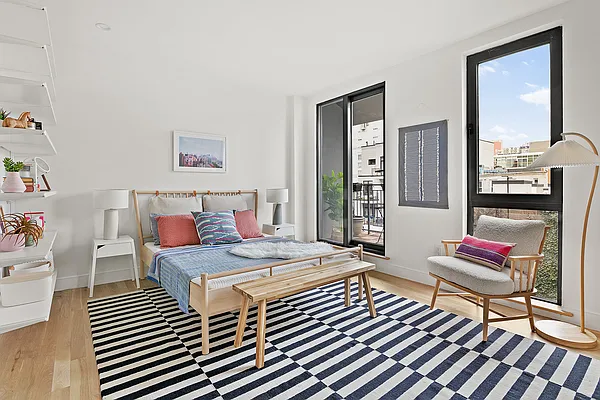 Sold by Compass | media 17