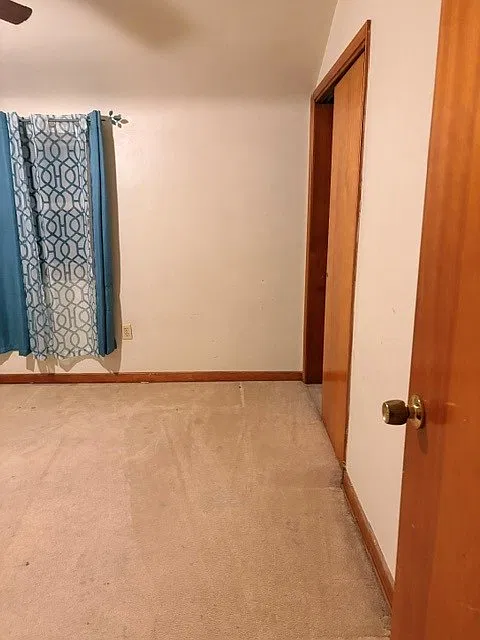 3 bed, 1232 sqft, $500 — Photo 3
