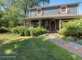 14688 W Rockland Rd, Libertyville, IL 60048