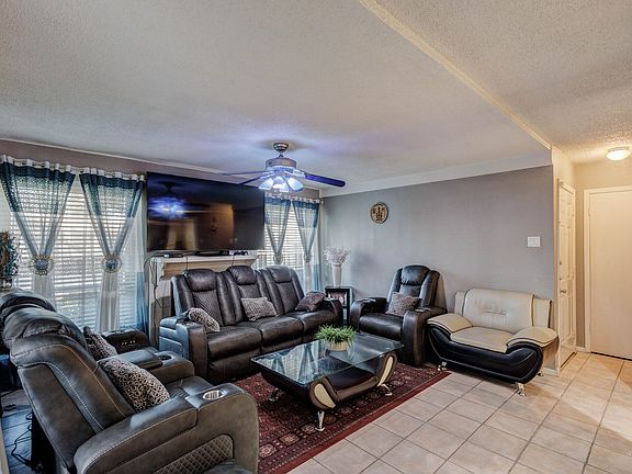 3rd image of 4612 Place One Dr