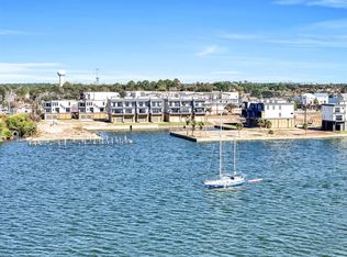 4411 Anthony Ct, Seabrook, TX 77586