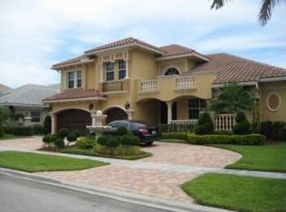 730 Leigh Palm Ave, Plantation, FL 33324