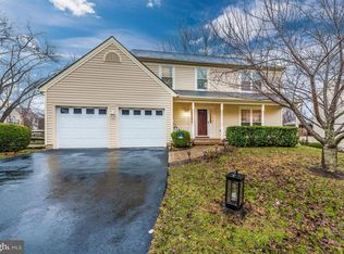 9704 Dixie Ridge Ter, Gaithersburg, MD 20882