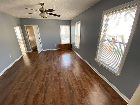 5th image of 16 W Green St Floor 1