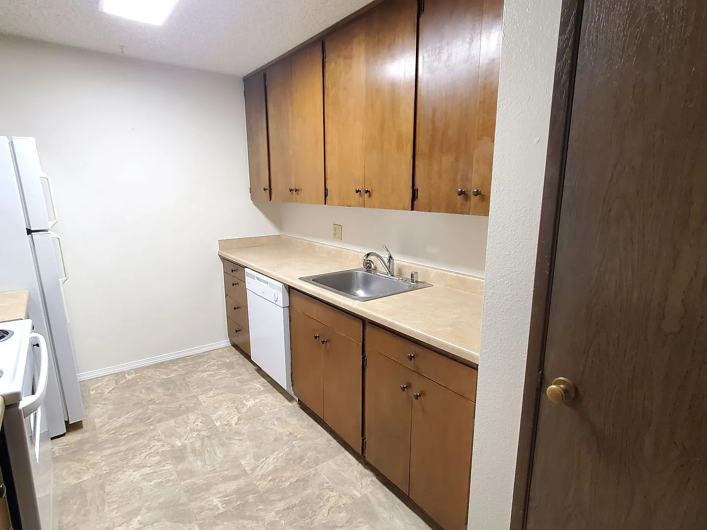 Ravenna Place Apartments — Photo 3